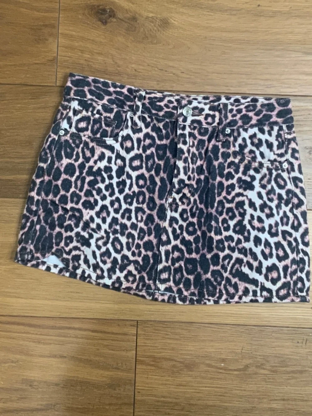 Pac Sun Leopard Print Mini Skirt Size 25